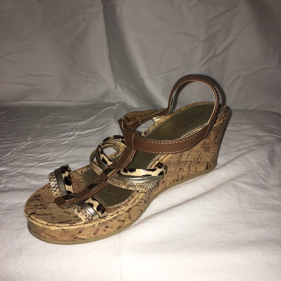 brown, Gold , leopard print wedges - Picture 2 of 3